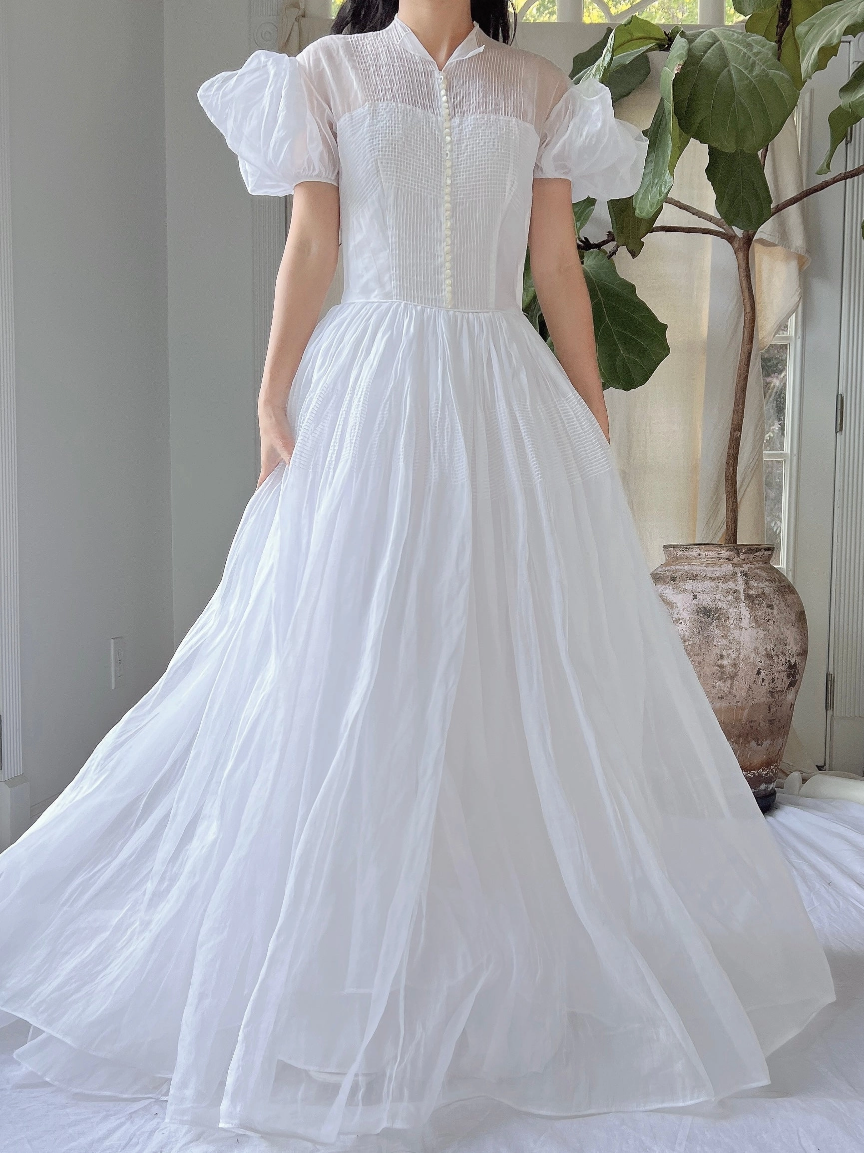 1940s White Organdy Puff Sleeve Dress - XS