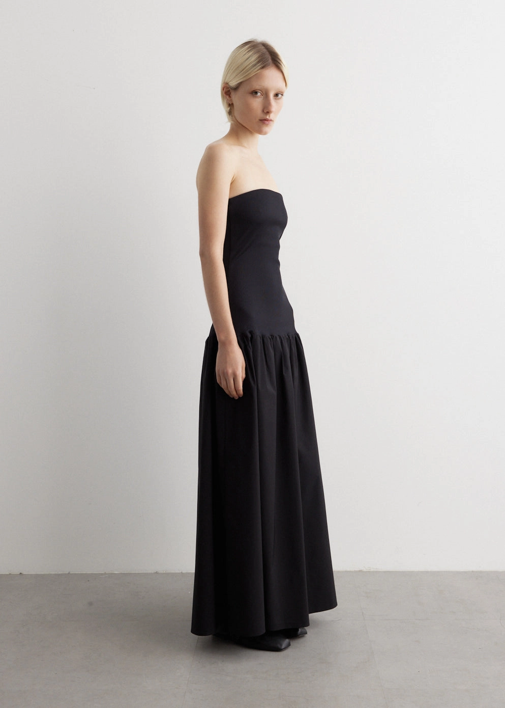 Amyra Dress