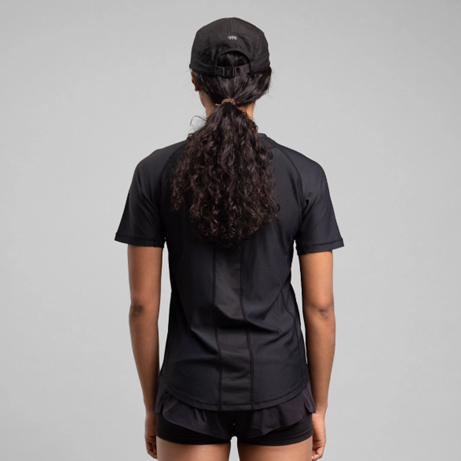 Labb Tech Tee - Women's BLACK