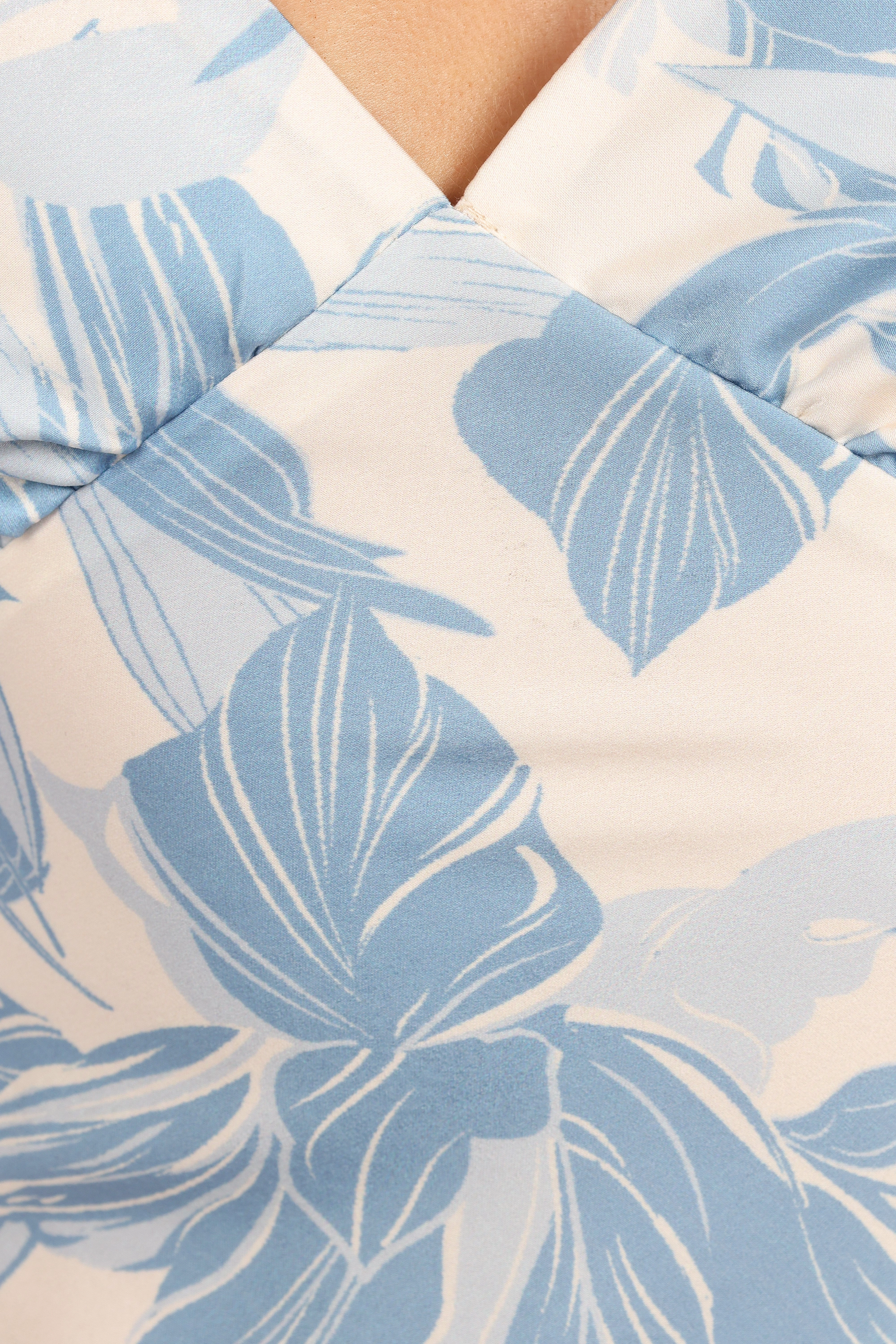 Lizza Maxi Dress - Pale Blue Print
