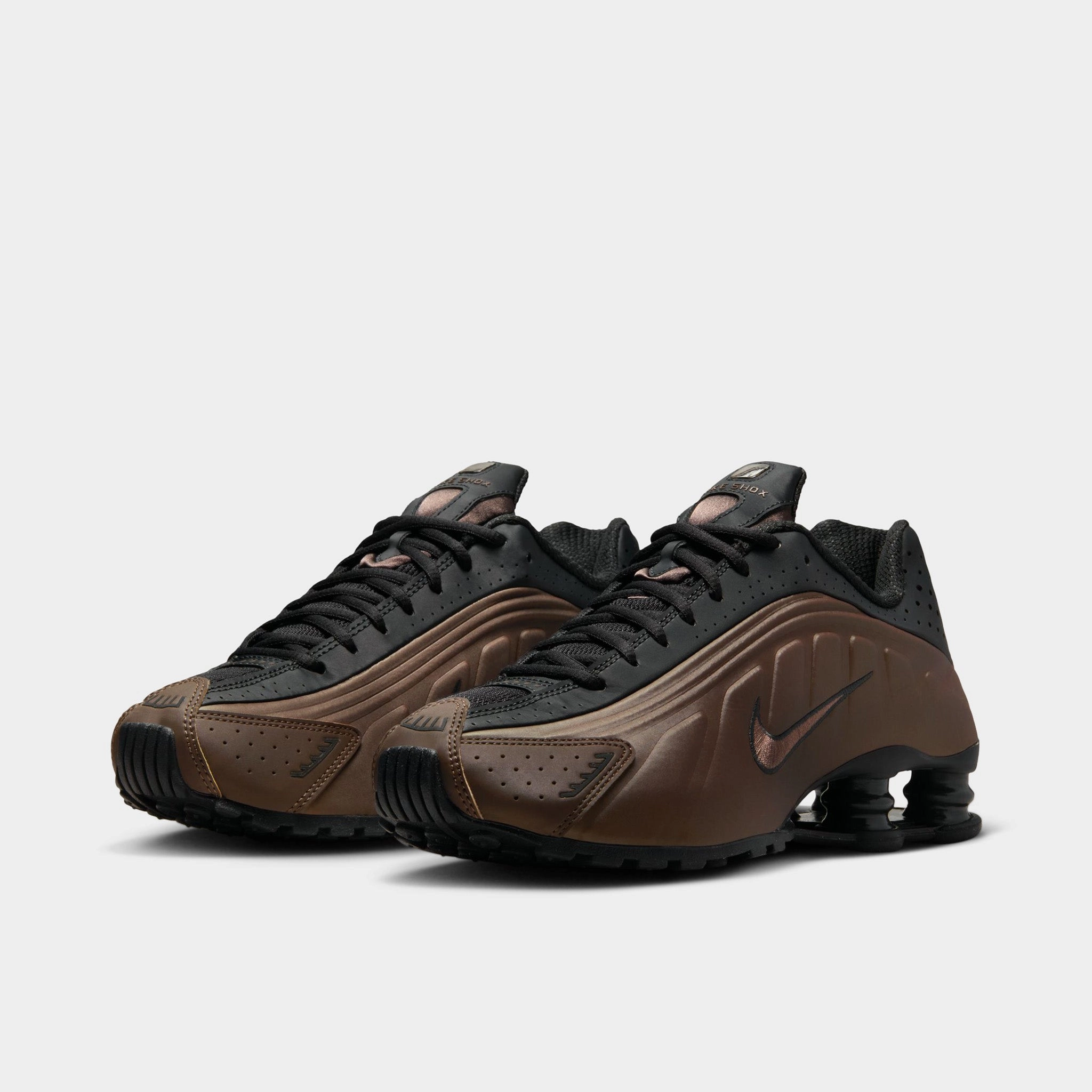 Nike Women's Shox R4 Off Noir / Off Noir - Ironstone