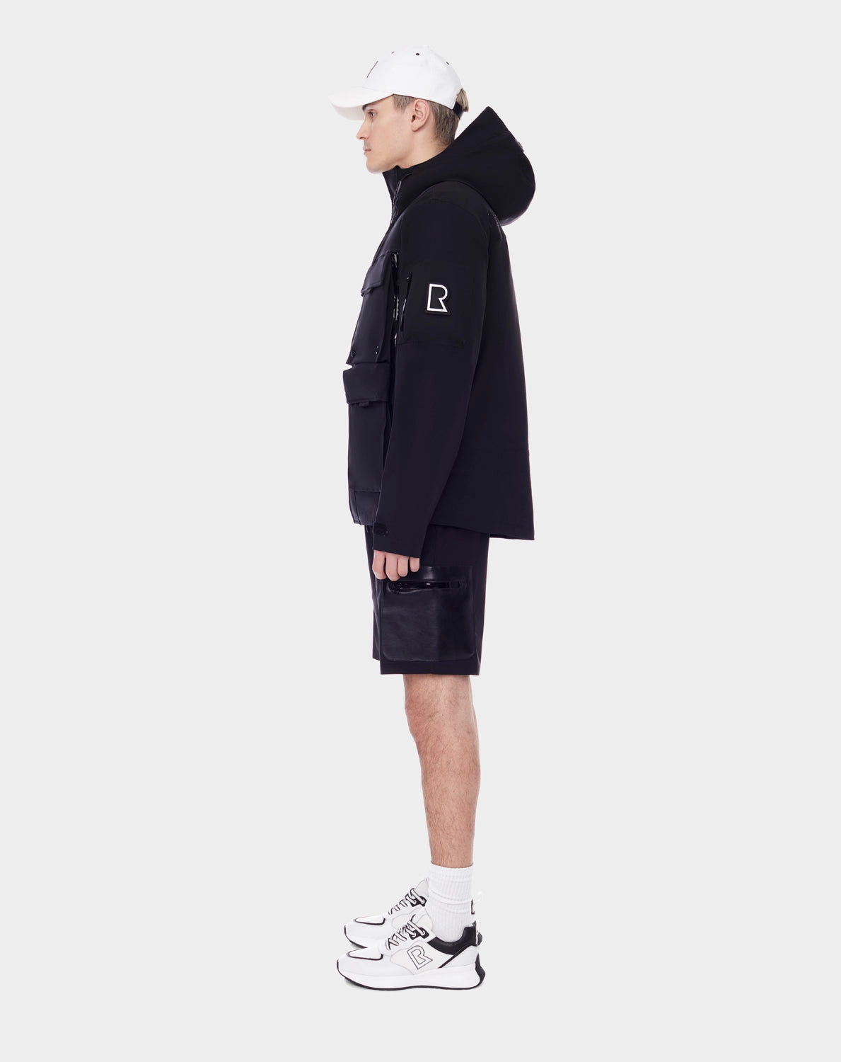 PALM - 9123000 BLACK