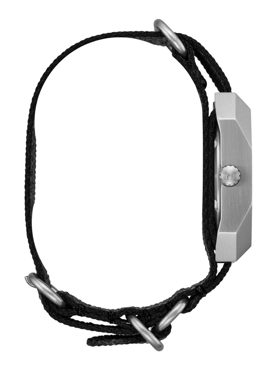 Scout - Silver / Charcoal
